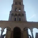 A Small For A Great Vacation 
